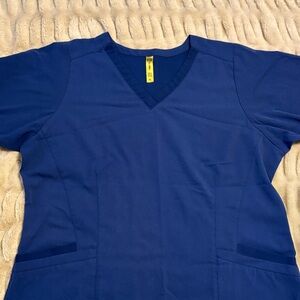 WonderWink Women's Navy V-Neck Scrub Set